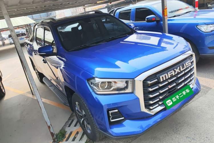 Used SAIC MAXUS Xingji 2023 Starry L 2.0T Diesel Automatic 2WD Elite Edition Long Bed Front Right 45 Deg