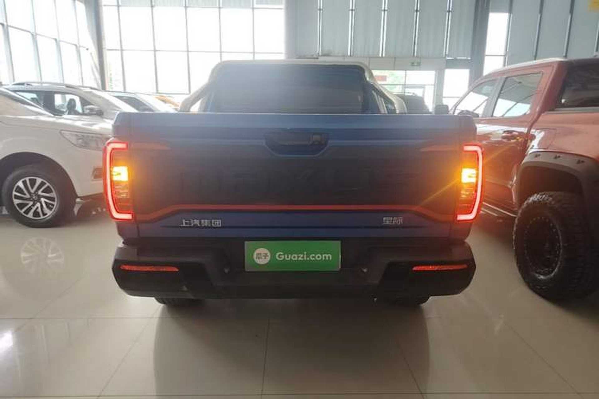 Used SAIC MAXUS Xingji 2023 Starry H 2.0T Automatic Diesel Dual-Turbo All-Wheel Drive Luxury Edition Long Wheelbase Rear
