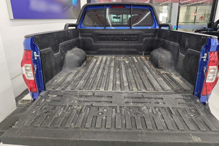 Used SAIC MAXUS Xingji 2023 Starry L 2.0T Diesel Automatic 2WD Elite Edition Long Bed Trunk