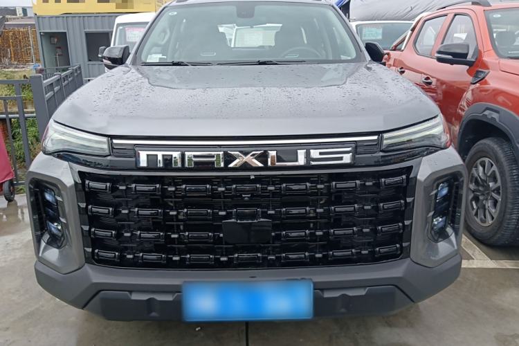 Used SAIC MAXUS Xingji 2023 Starry H 2.0T Automatic Diesel Dual-Turbo All-Wheel Drive Luxury Edition Long Wheelbase Front