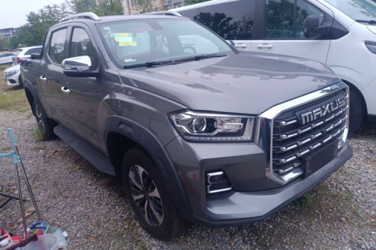 Used SAIC MAXUS Xingji 2023 Starry R 2.0T Automatic Diesel 2WD Luxury Edition Long-Box Model Front Right 45 Deg