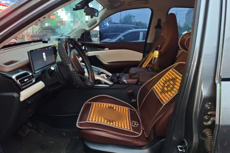Used SAIC MAXUS Xingji 2023 Starry H 2.0T Automatic Diesel Dual-Turbo All-Wheel Drive Luxury Edition Long Wheelbase Left Front Seat