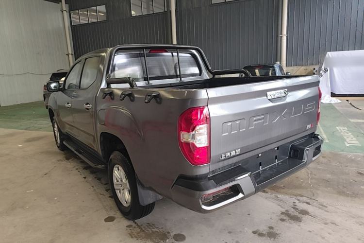 Used SAIC MAXUS Xingji 2023 Starry L 2.0T Diesel Automatic 2WD Elite Edition Standard Cab Rear Left 45 Deg