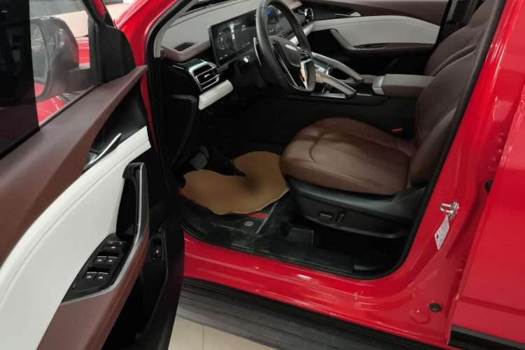 Used SAIC MAXUS Xingji 2023 Starry H 2.0T Automatic Diesel Dual-Turbo All-Wheel Drive Luxury Edition Long Wheelbase Driver Seat