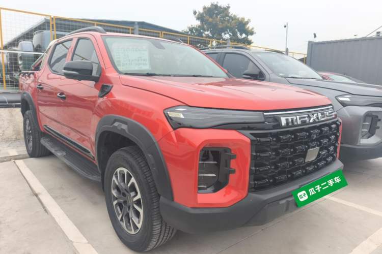 Used SAIC MAXUS Xingji 2023 Starry H 2.0T Automatic Diesel Dual-Turbo All-Wheel Drive Luxury Edition Standard Wheelbase Front Right 45 Deg