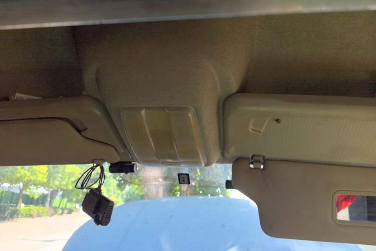 Used SAIC MAXUS Xingji X  Headliner