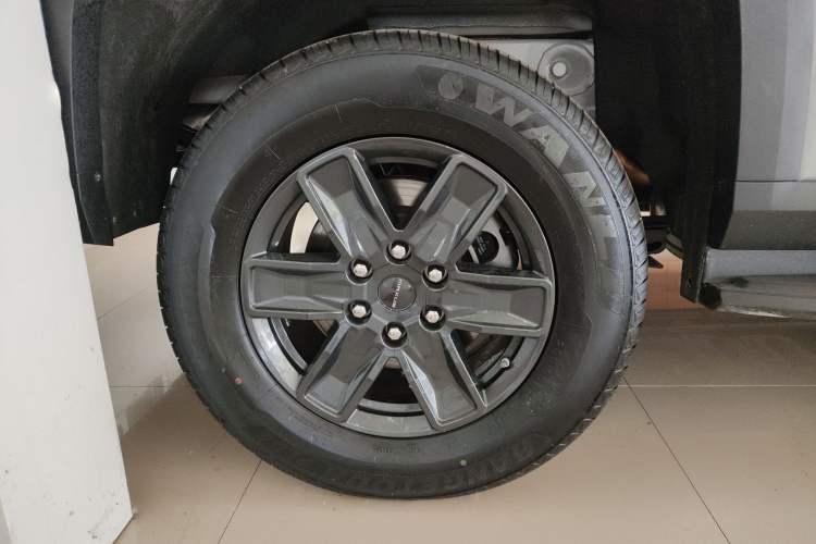 Used SAIC MAXUS Xingji X 2025 2.5T Luxury Edition Exterior 8