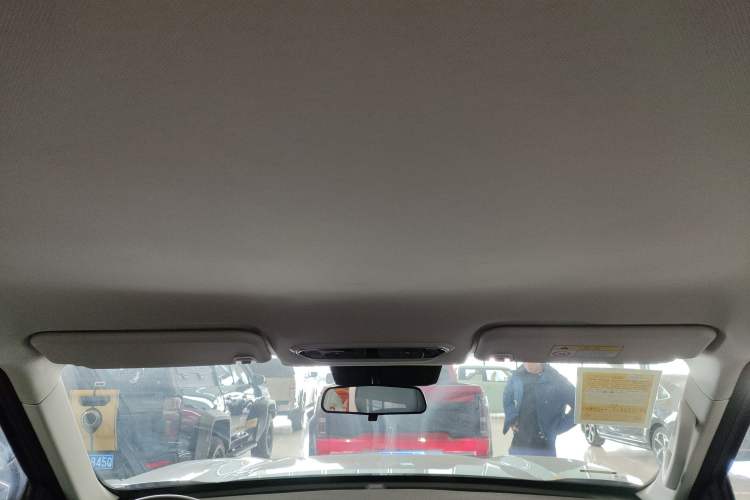 Used SAIC MAXUS Xingji X 2025 2.5T Luxury Edition Headliner