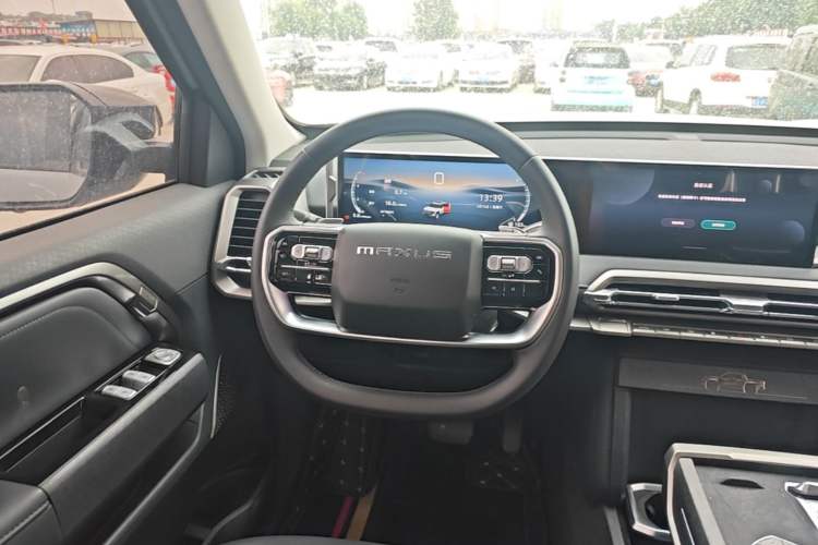 Used SAIC MAXUS Xingji X 2025 2.5T Luxury Edition Steering Wheel