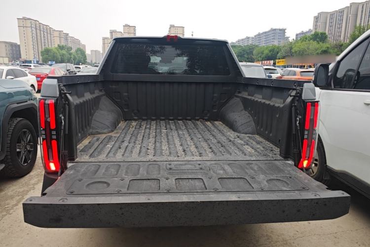 Used SAIC MAXUS Xingji X 2025 2.5T Luxury Edition Trunk