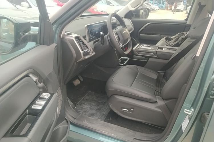 Used SAIC MAXUS Xingji X 2025 2.5T Luxury Edition Driver Seat