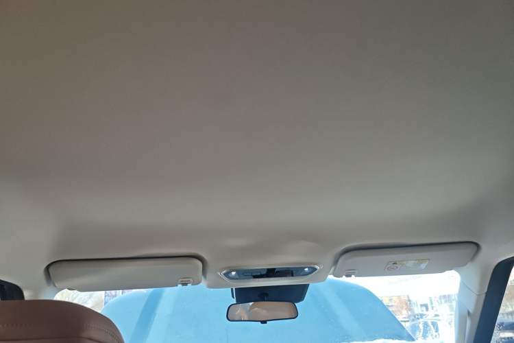 Used SAIC MAXUS Xingji X 2025 2.5T Luxury Edition Headliner