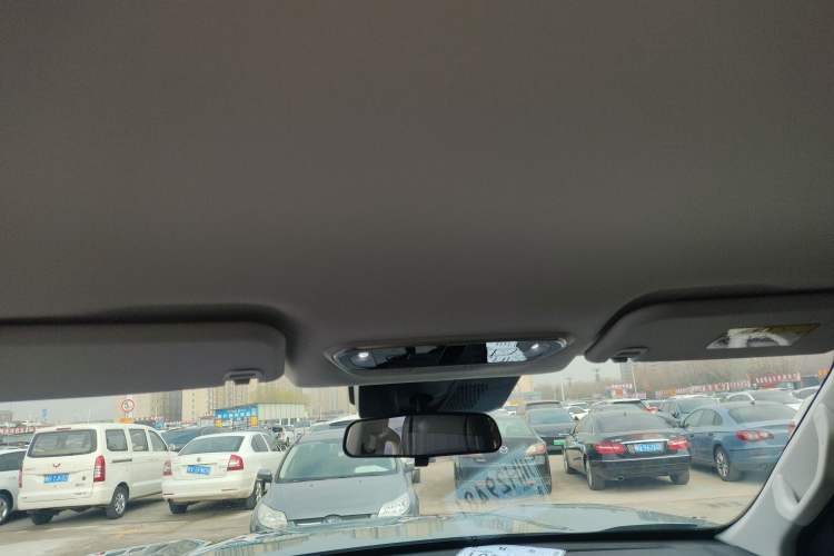 Used SAIC MAXUS Xingji X 2025 2.5T Luxury Edition Headliner