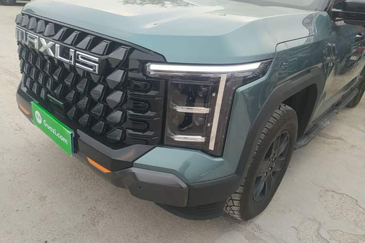 Used SAIC MAXUS Xingji X 2025 2.5T Luxury Edition Left Front Headlight