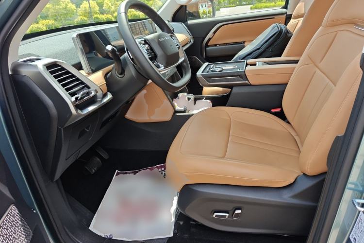 Used SAIC MAXUS Xingji X 2025 2.5T Luxury Edition Left Front Seat