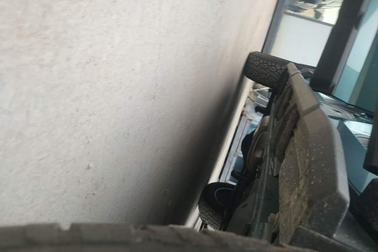 Used SAIC MAXUS Xingji X 2025 2.5T Luxury Edition Right Side Sill