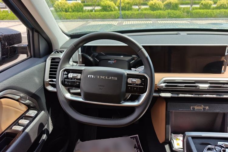 Used SAIC MAXUS Xingji X 2025 2.5T Luxury Edition Steering Wheel