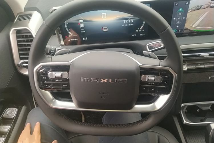Used SAIC MAXUS Xingji X 2025 2.5T Luxury Edition Steering Wheel