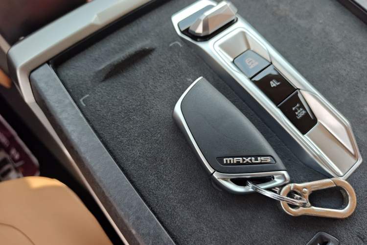 Used SAIC MAXUS Xingji X 2025 2.5T Luxury Edition Vehicle Key