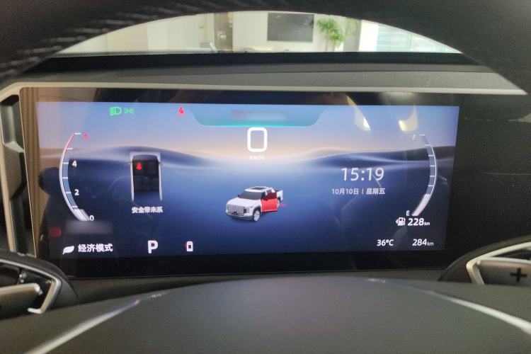 Used SAIC MAXUS Xingji X 2025 2.5T Luxury Edition Instrument Cluster