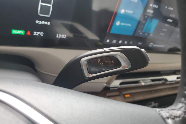 Used SAIC MAXUS Xingji X New Energy 2025 Flagship Edition Gear Lever
