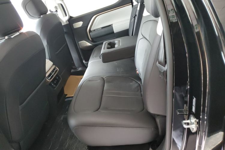 Used SAIC MAXUS Xingji X New Energy 2025 Flagship Edition Interior 4