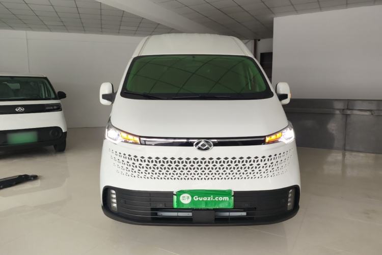 Used SAIC MAXUS Xintu EV70 2024 366 km Long Wheelbase Mid-Height Multi-Functional 7-Seater Van Front
