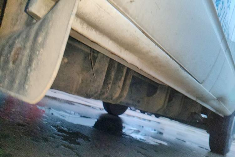 Used SAIC MAXUS Xintu EV80  Chassis Front Left