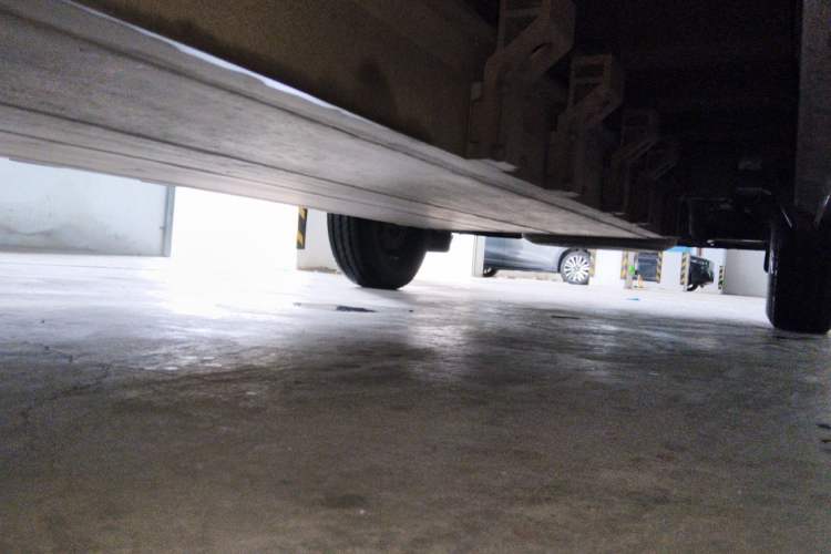 Used SAIC MAXUS Xintu EV90 2022 VAN Long Wheelbase High Roof 3 Seats 72 kWh Chassis Front Left