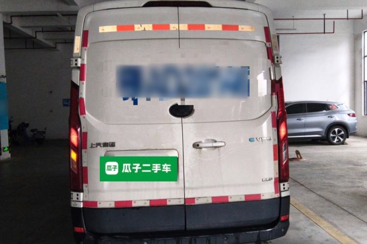 Used SAIC MAXUS Xintu EV90 2022 VAN Long Wheelbase High Roof 3 Seats 72 kWh Rear