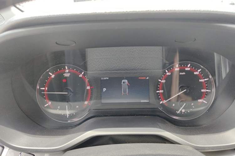 Used SAIC MAXUS Xintu V70 2023 2.0T Elite Edition Automatic Short Wheelbase Low Roof – 5/6 Seats Instrument Cluster