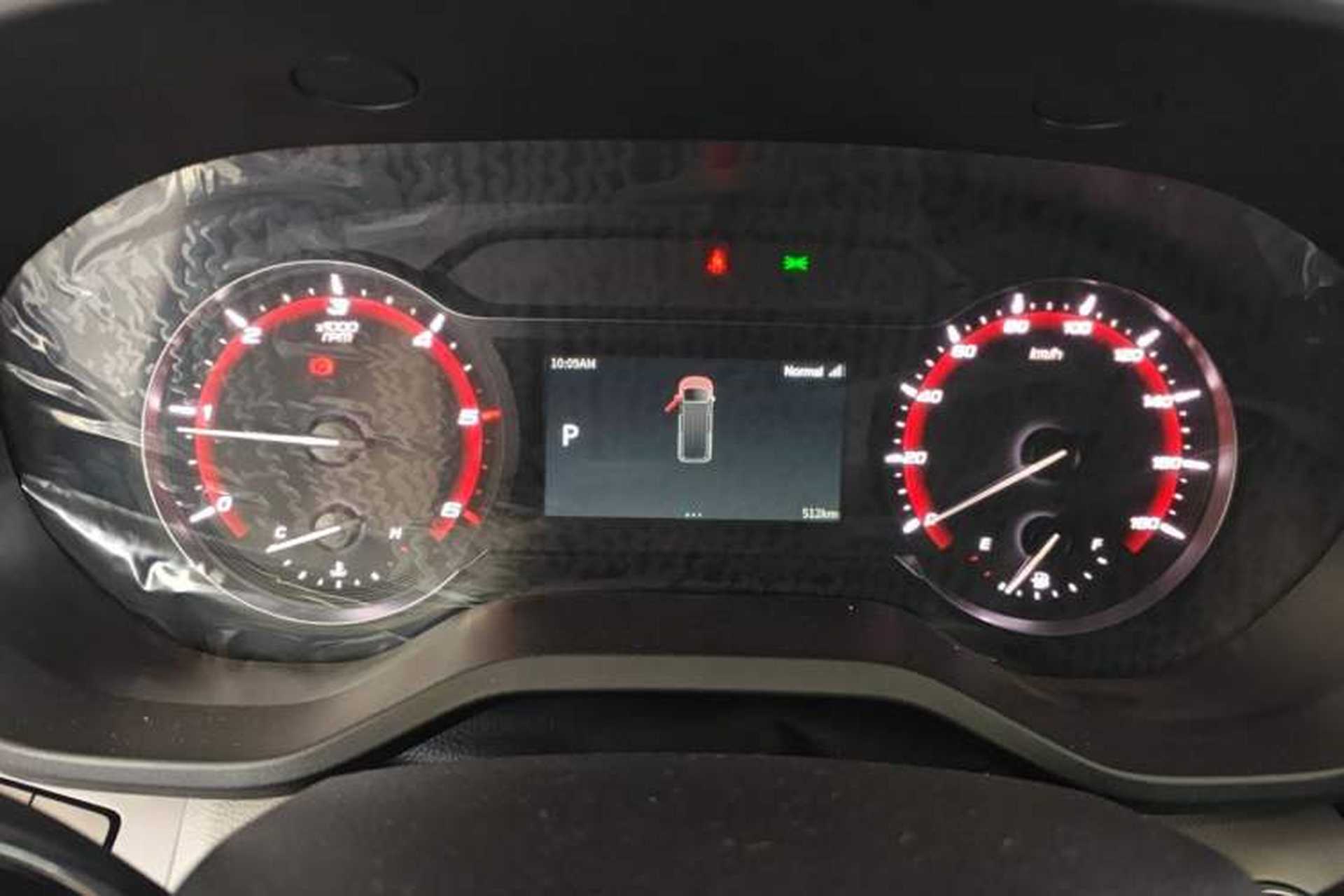 Used SAIC MAXUS Xintu V70 2023 2.0T Elite Edition Automatic Short Wheelbase Low Roof – 5/6 Seats Instrument Cluster