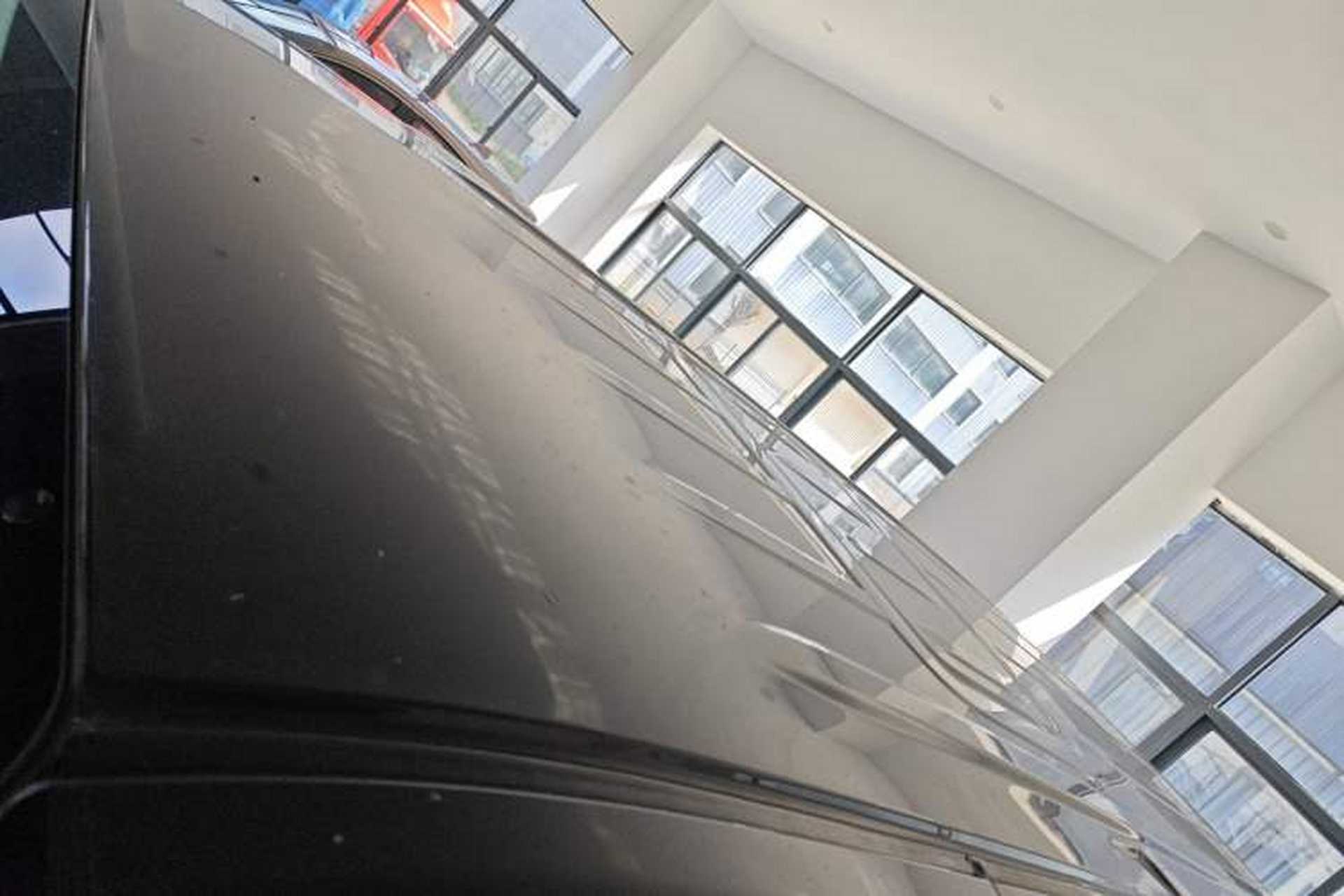 Used SAIC MAXUS Xintu V70 2023 2.0T Elite Edition Automatic Short Wheelbase Low Roof – 5/6 Seats Roof