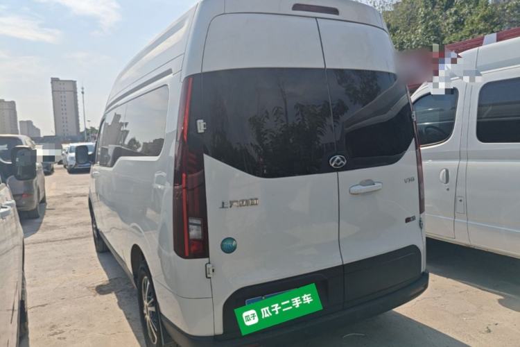 Used SAIC MAXUS Xintu V70 2023 2.0T Luxury Edition Automatic Long Wheelbase Mid-Roof 9-Seater Exterior 2