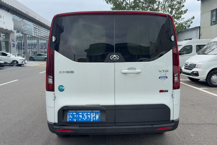 Used SAIC MAXUS Xintu V70 2023 2.0T Elite Edition Automatic Short Wheelbase Low Roof – 5/6 Seats Exterior 4