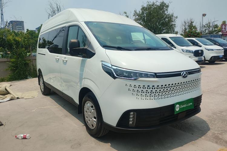 Used SAIC MAXUS Xintu V70 2023 2.0T Elite Edition Automatic Long Wheelbase Mid-Height 6/7 Seats Front Right 45 Deg