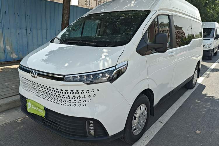 Used SAIC MAXUS Xintu V70 2023 2.0T Elite Edition Automatic Long Wheelbase Mid-Height 6/7 Seats Guazi used car, China used car export, Used car for sale, Used cars, Cheapest cars for sale
