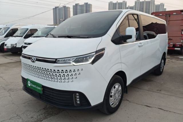 Used SAIC MAXUS Xintu V70 2023 2.0T Elite Edition Automatic Long Wheelbase Low Roof – 6/7 Seats