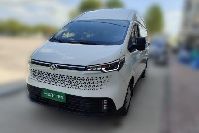 Used SAIC MAXUS Xintu V70 2023 2.0T Elite Edition Automatic Long Wheelbase Mid-Height 6/7 Seats
