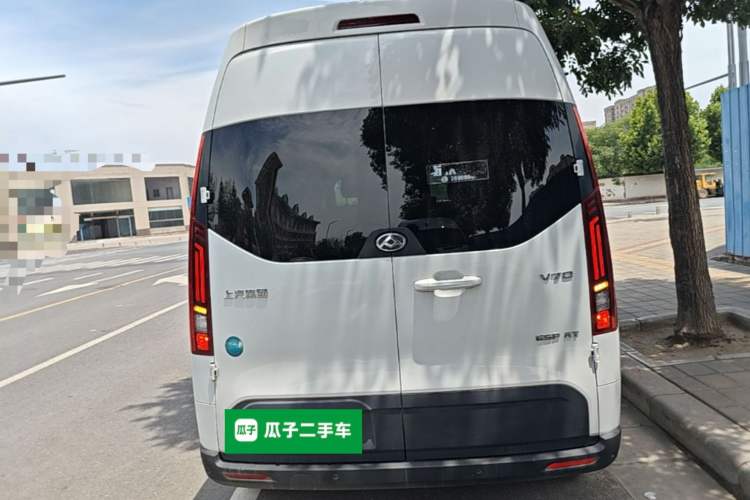Used SAIC MAXUS Xintu V70 2023 2.0T Elite Edition Automatic Long Wheelbase Mid-Height 6/7 Seats Rear