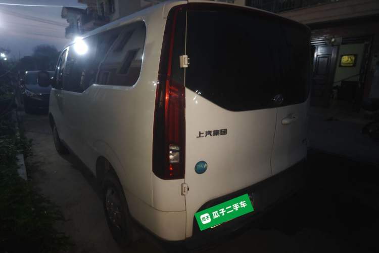 Used SAIC MAXUS Xintu V70 2023 2.0T Elite Edition Automatic Short Wheelbase Low Roof – 5/6 Seats Rear Left 45 Deg