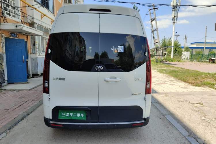 Used SAIC MAXUS Xintu V70 2023 2.0T Elite Edition Automatic Long Wheelbase Mid-Height 6/7 Seats Rear
