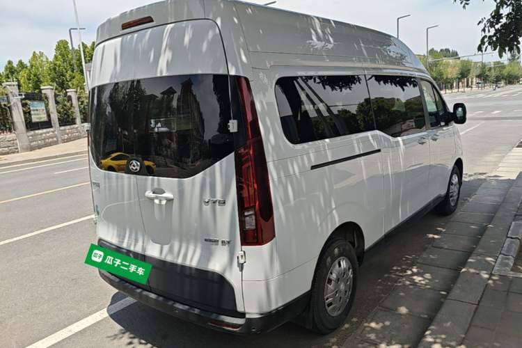 Used SAIC MAXUS Xintu V70 2023 2.0T Elite Edition Automatic Long Wheelbase Mid-Height 6/7 Seats Rear Right 45 Deg