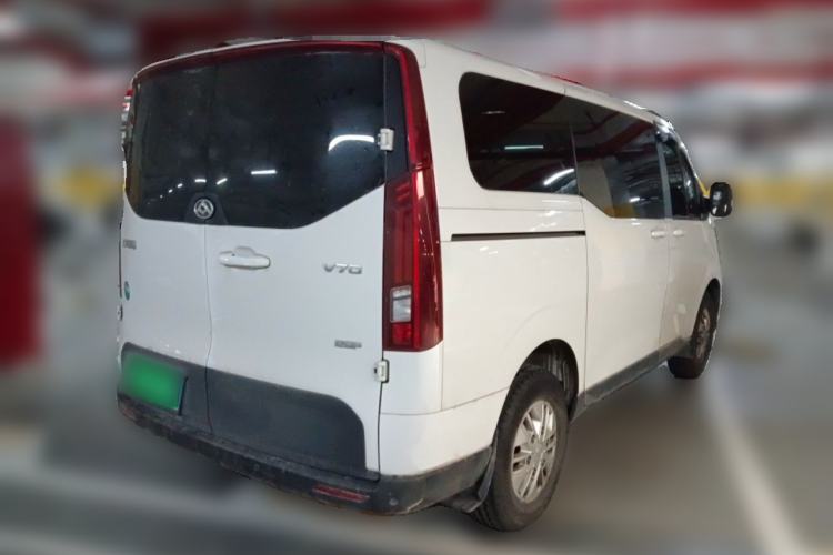 Used SAIC MAXUS Xintu V70 2023 2.0T Elite Edition Manual Transmission Short Wheelbase Low Roof 5/6 Seats (125 hp) Rear Right 45 Deg