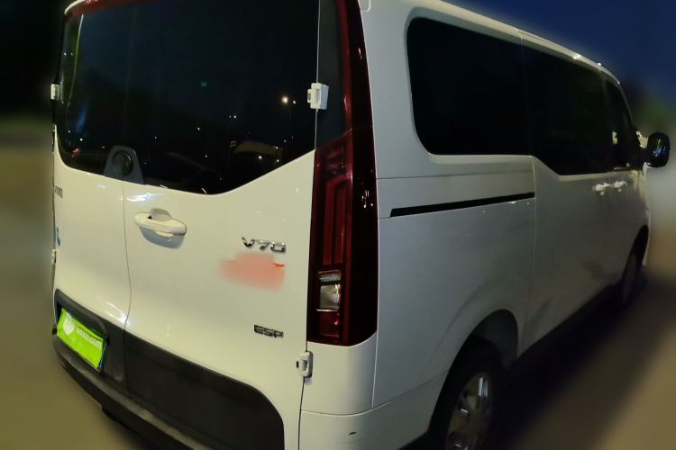 Used SAIC MAXUS Xintu V70 2023 2.0T Elite Edition Manual Transmission Short Wheelbase Low Roof 5/6 Seats (125 hp) Rear Right 45 Deg
