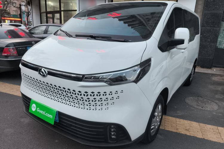 Used SAIC MAXUS Xintu V70 2025 2.0T Automatic Short Wheelbase Ultra-Low Roof Elite Edition – 5/6 Seats Guazi used car, China used car export, Used car for sale, Used SAIC MAXUS cars, Cheapest cars for sale