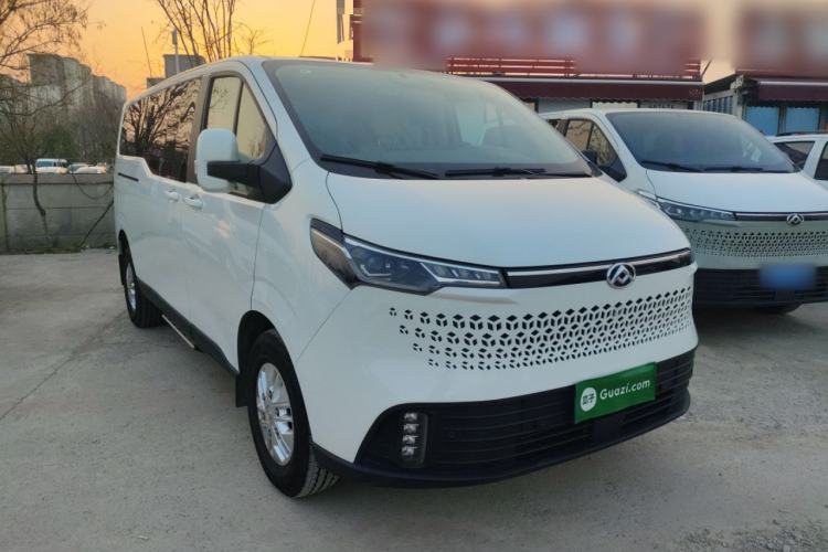 Used SAIC MAXUS Xintu V70 2025 2.0T Automatic Long Wheelbase Low-Roof Luxury 7-Seater Front Right 45 Deg