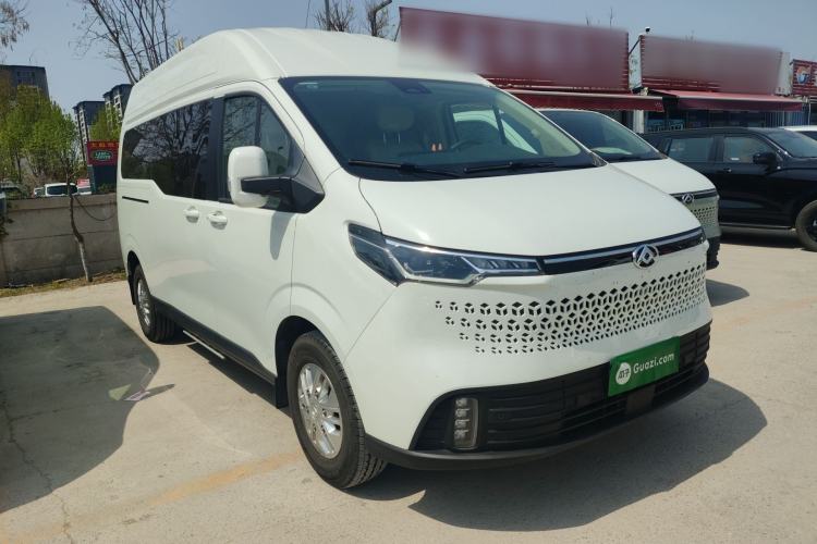Used SAIC MAXUS Xintu V70 2025 2.0T Manual Long Wheelbase Mid-Height Luxury Version 9 Seats Front Right 45 Deg