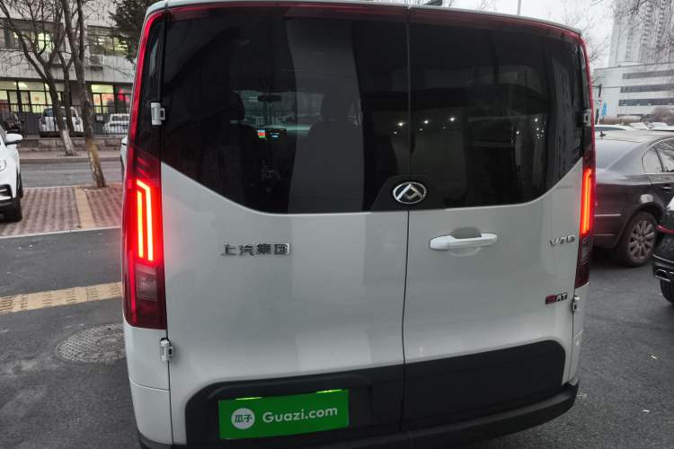 Used SAIC MAXUS Xintu V70 2025 2.0T Automatic Short Wheelbase Ultra-Low Roof Elite Edition – 5/6 Seats Rear