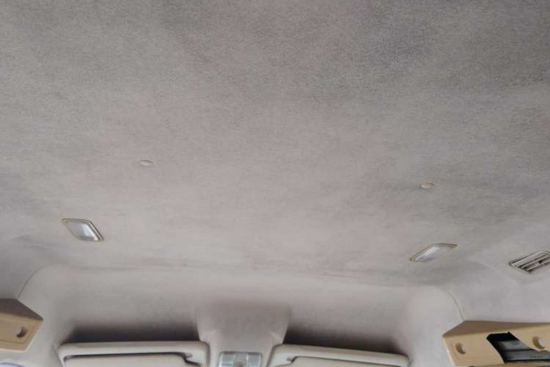 Used SAIC MAXUS Xintu V80 2011 2.5T Short Wheelbase Mid-Roof Yunjie Edition Headliner